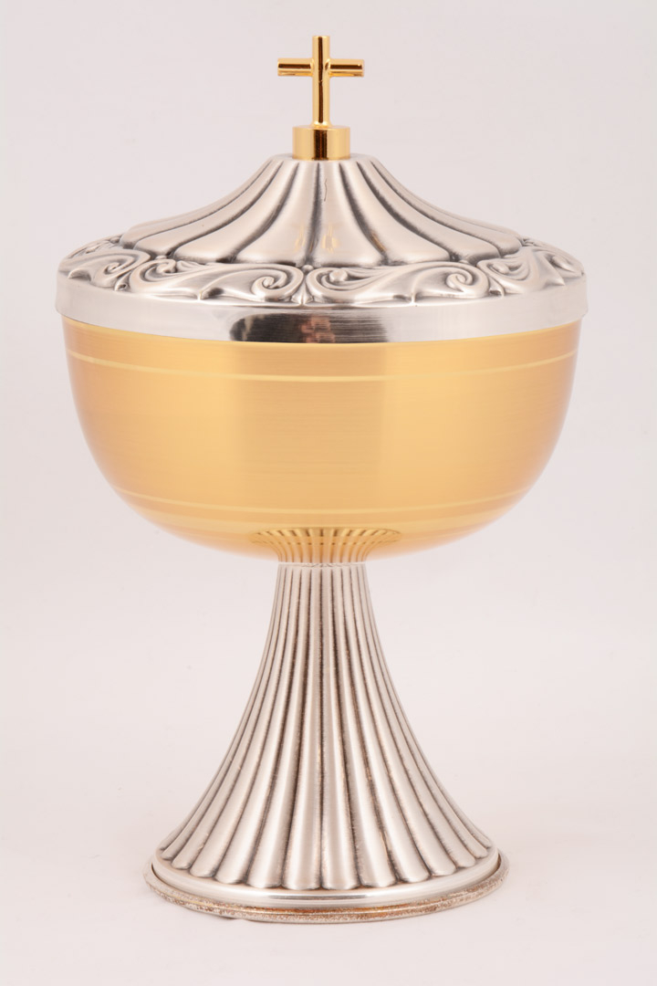 Pisside in Metallo Argentato con coppa dorata