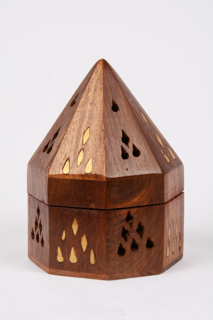 Incensiere in Legno Traforato BRUL