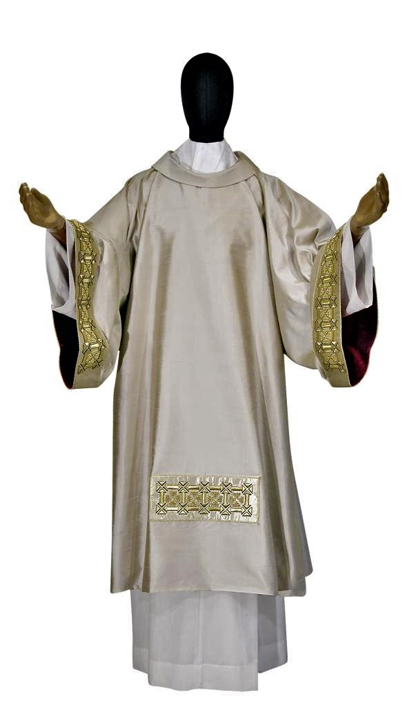 Dalmatica bianca D131BM2