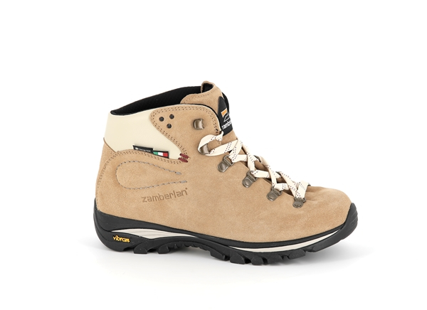 tan hiking boots