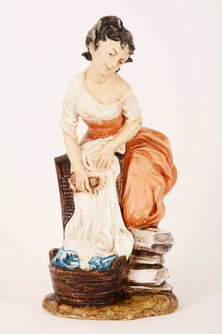 Lavandaia per Presepe in Resina Colorata 30 cm