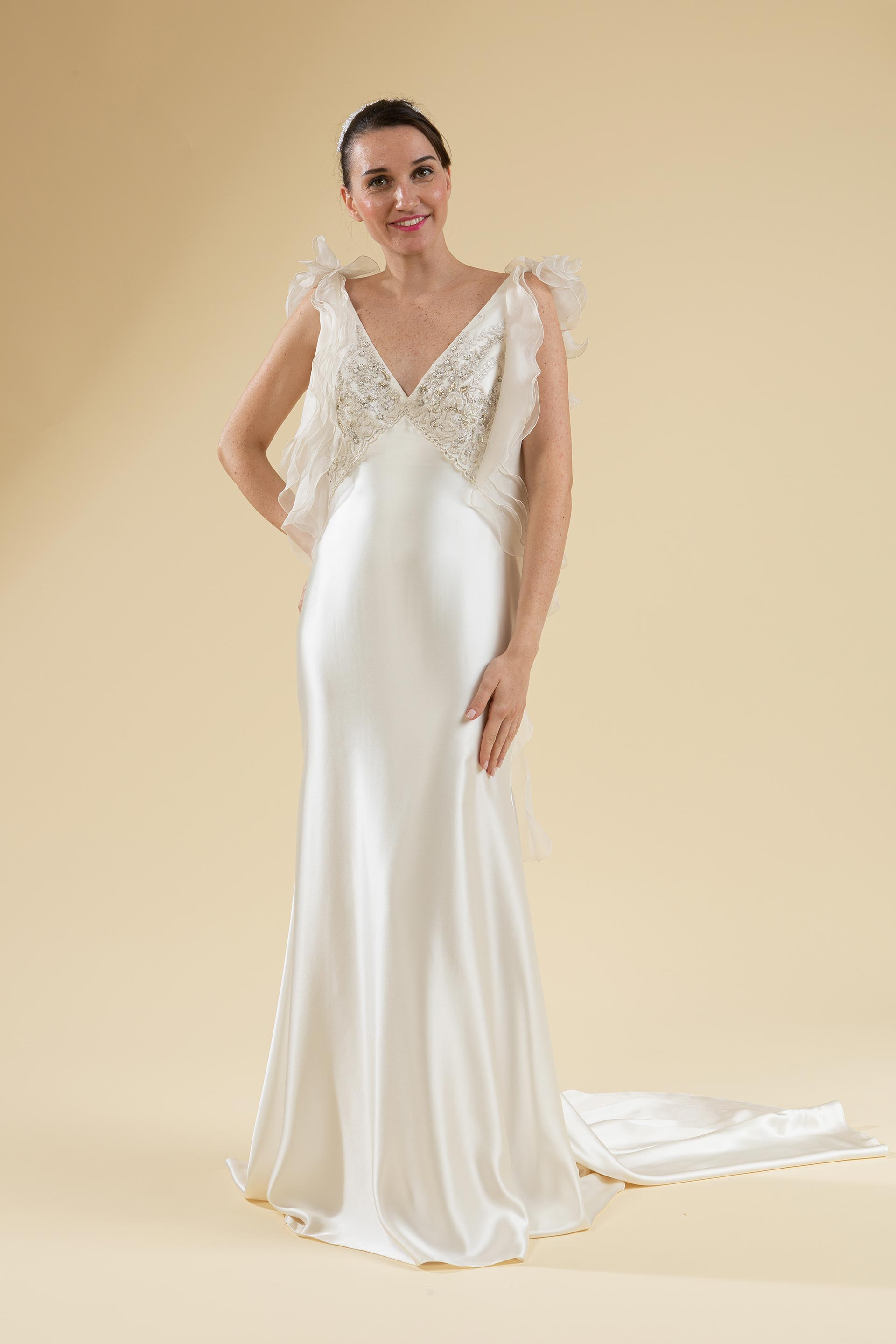 Abito da sposa hot sale spalline sottili