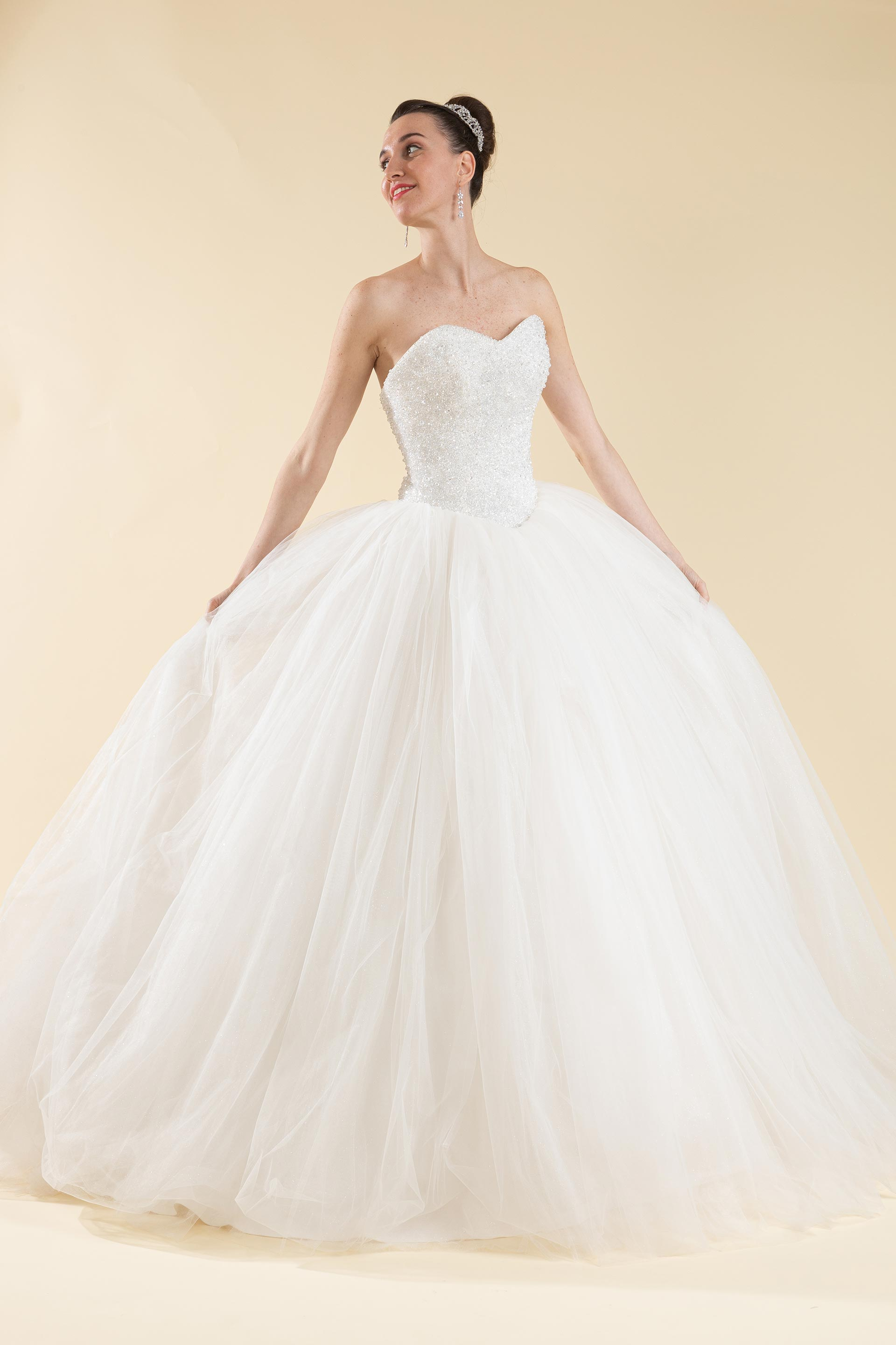 Abito 2025 sposa ampio