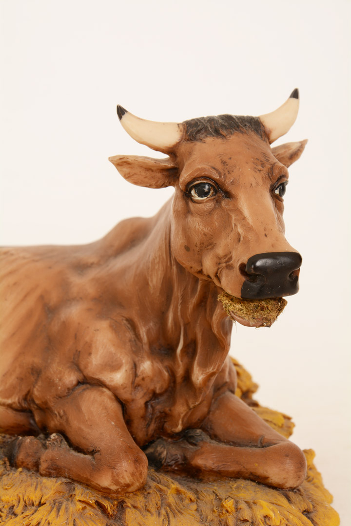 Statua bue movibile  cm 30x15