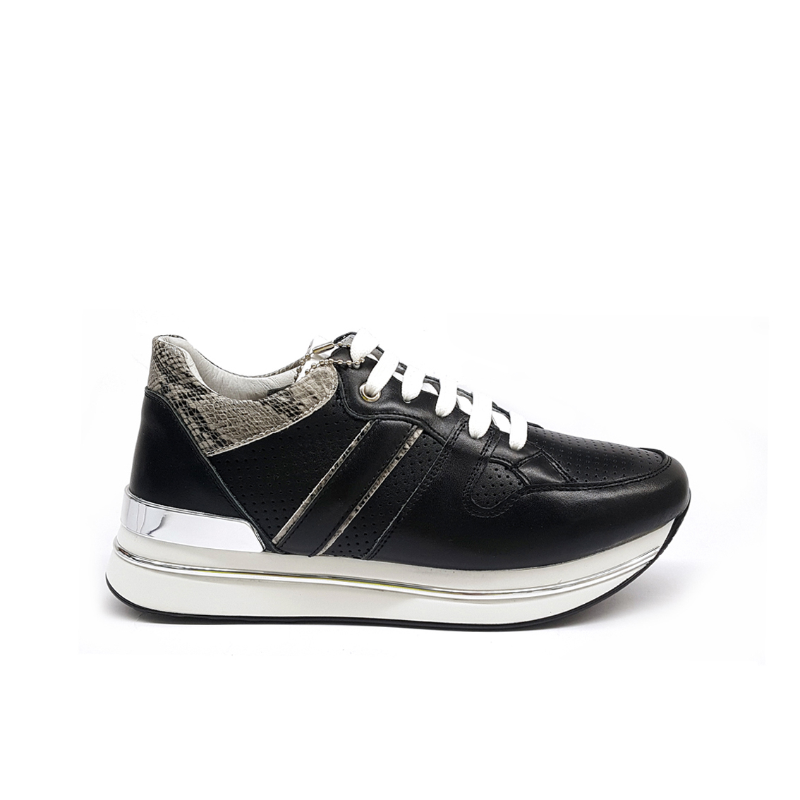 Sneakers nere platform online