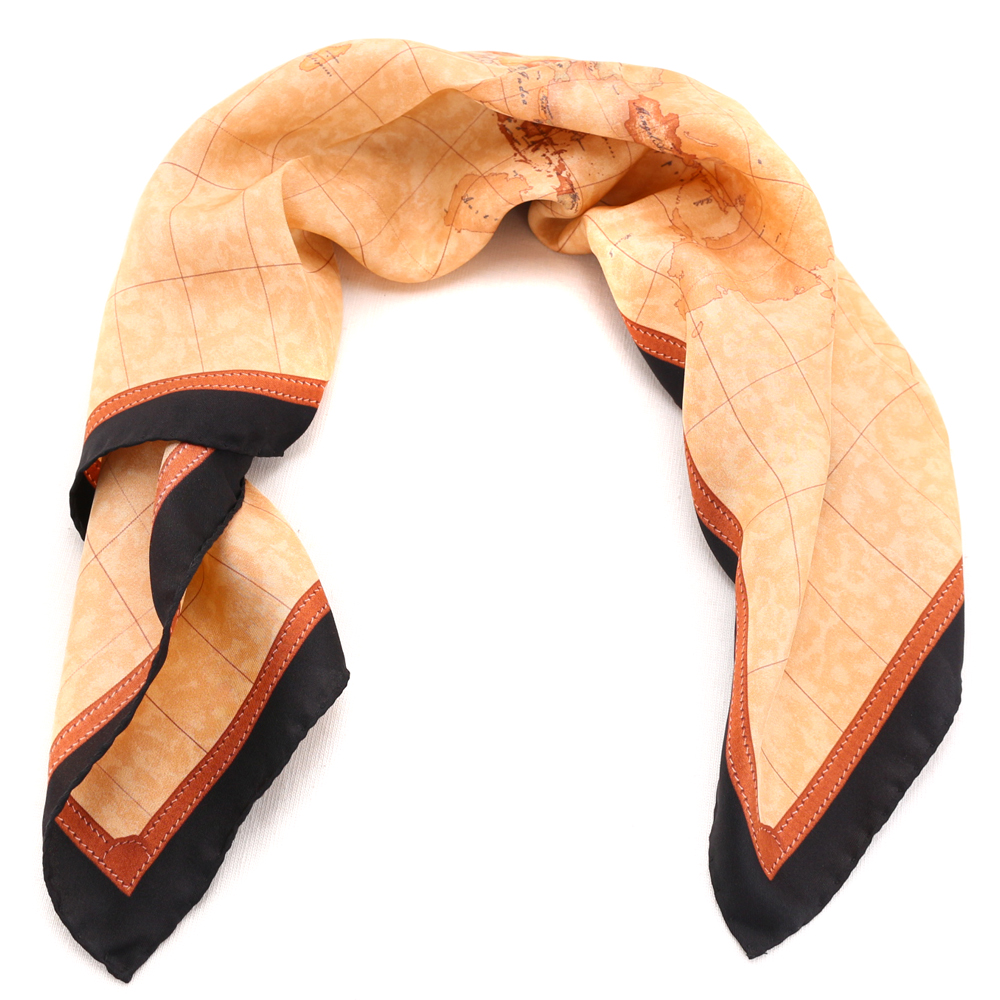 Foulard Alviero Martini 1A Classe GEO CLASSIC K3150 ALOE 1