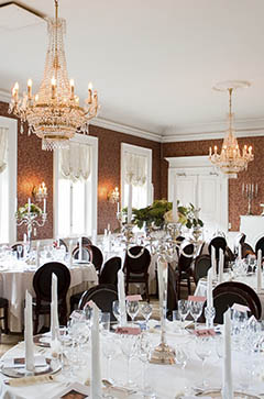 Noleggio lampadari, noleggio candelabri, noleggio centrotavola, noleggio catering