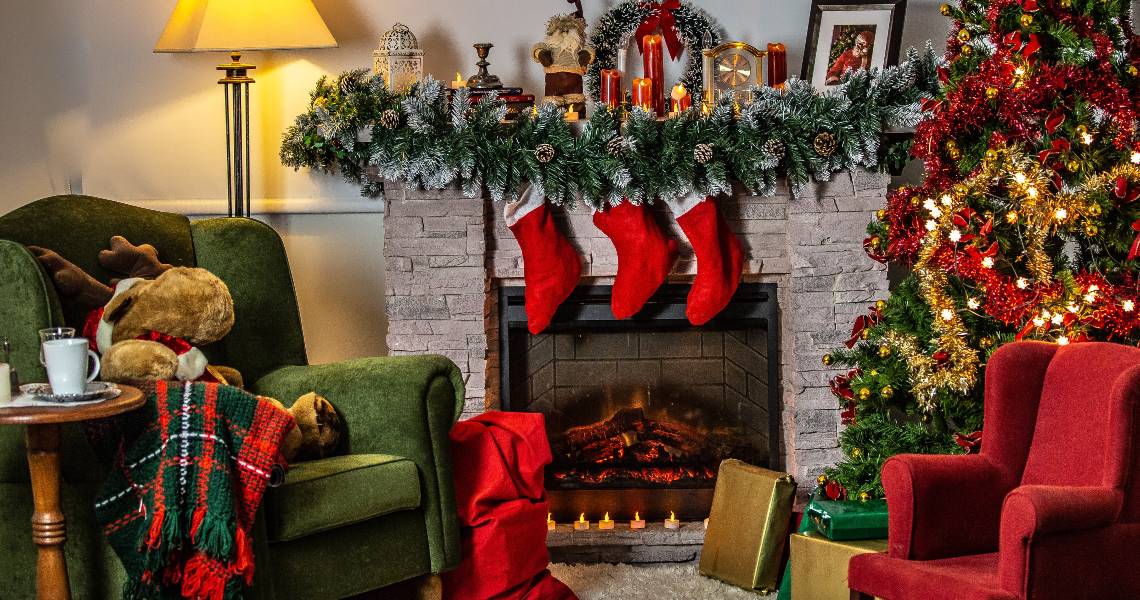 Riciclo creativo per Natale: idee per addobbare riciclando