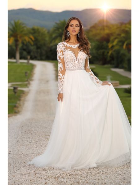 Abiti da sposa hot sale con maniche lunghe