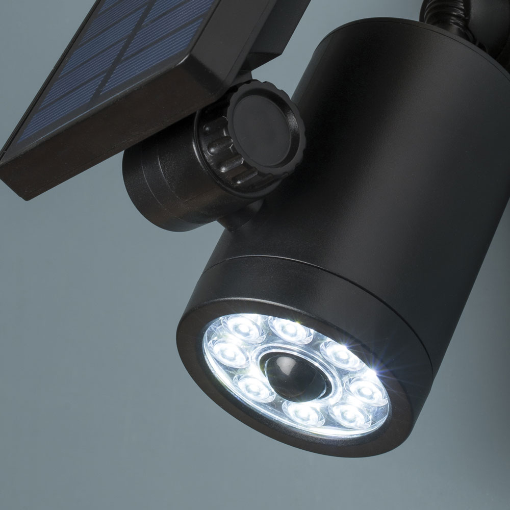 KIRA SPOT ORIENTABILE DA PARETE ESTERNO NERO 8W 6000K 