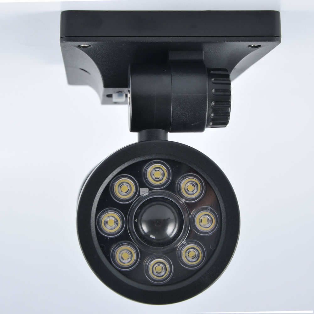 KIRA SPOT ORIENTABILE DA PARETE ESTERNO NERO 8W 6000K 