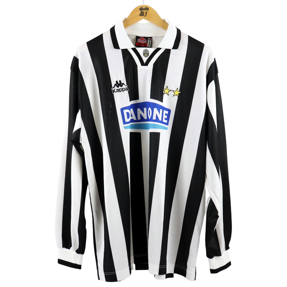 Jersey best sale juventus kappa