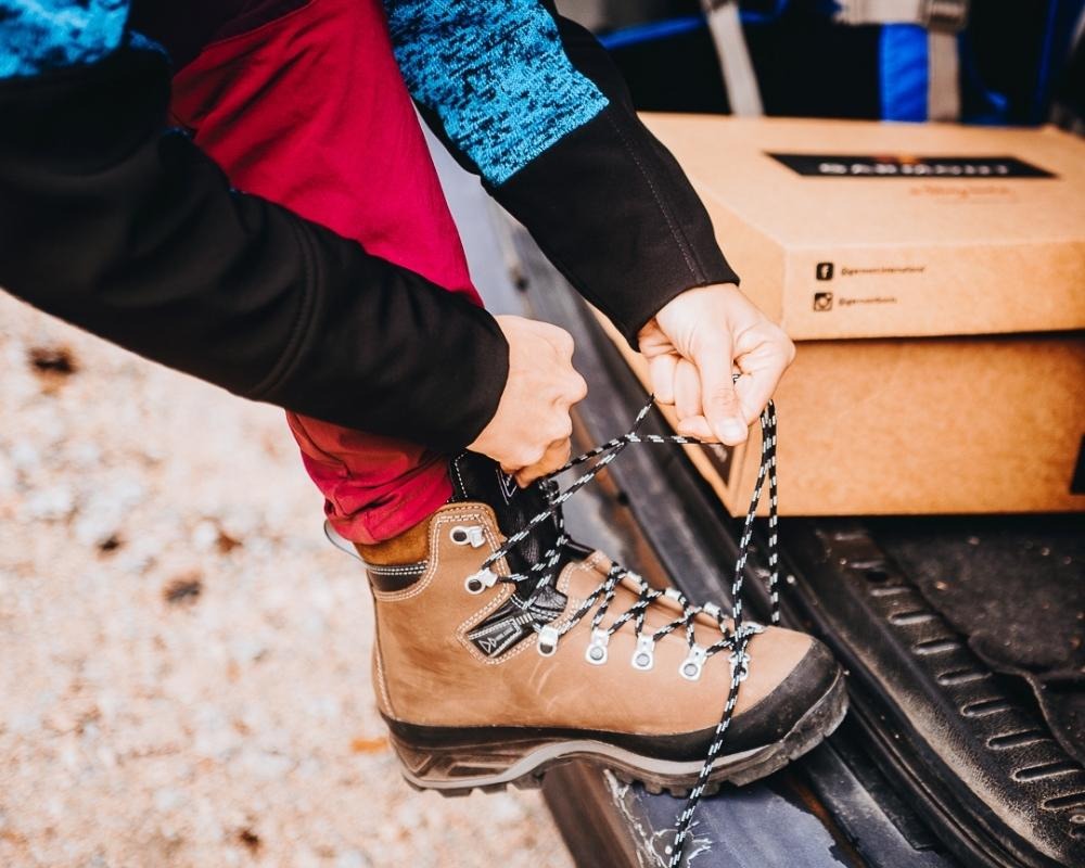 Scarpe da trekking outlet immagini