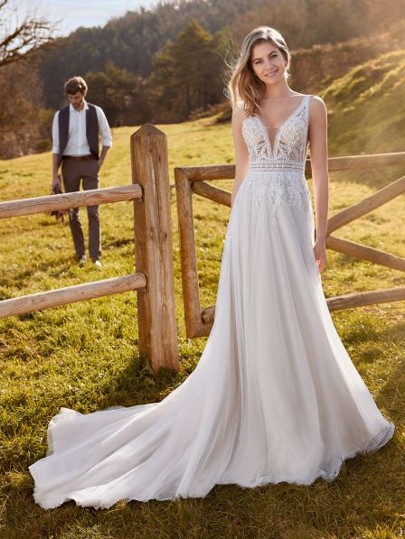 Abito 2025 sposa leggero