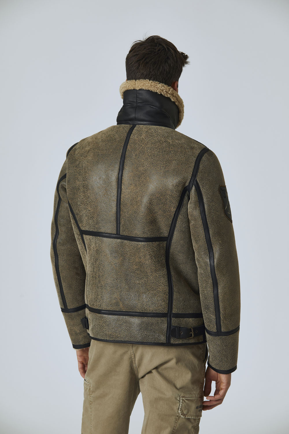 Chaqueta de aviador de piel con LÃnea Hombre | Aeronautica Militare Official Store