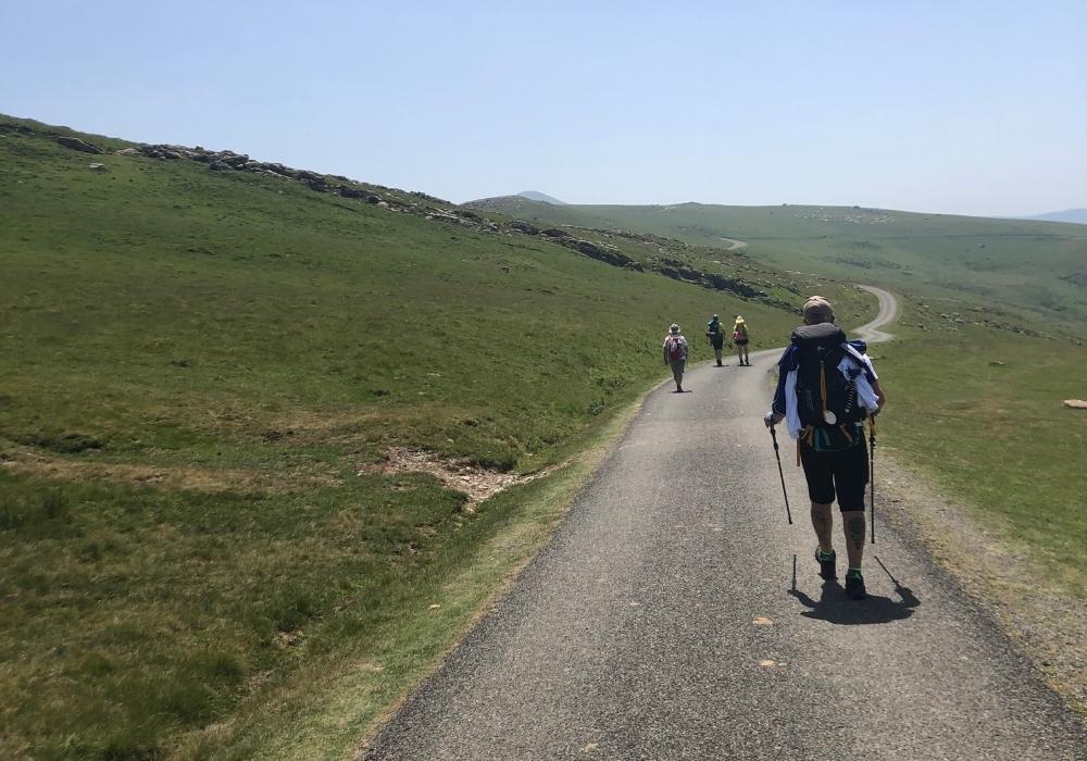 LE VOYAGE VERS SAINT-JACQUES-DE-COMPOSTELLE : UN CHEMIN PLEIN DE VIE - Garmont