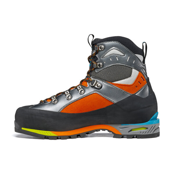 Scarpa Triolet GTX - crampon compatible boots