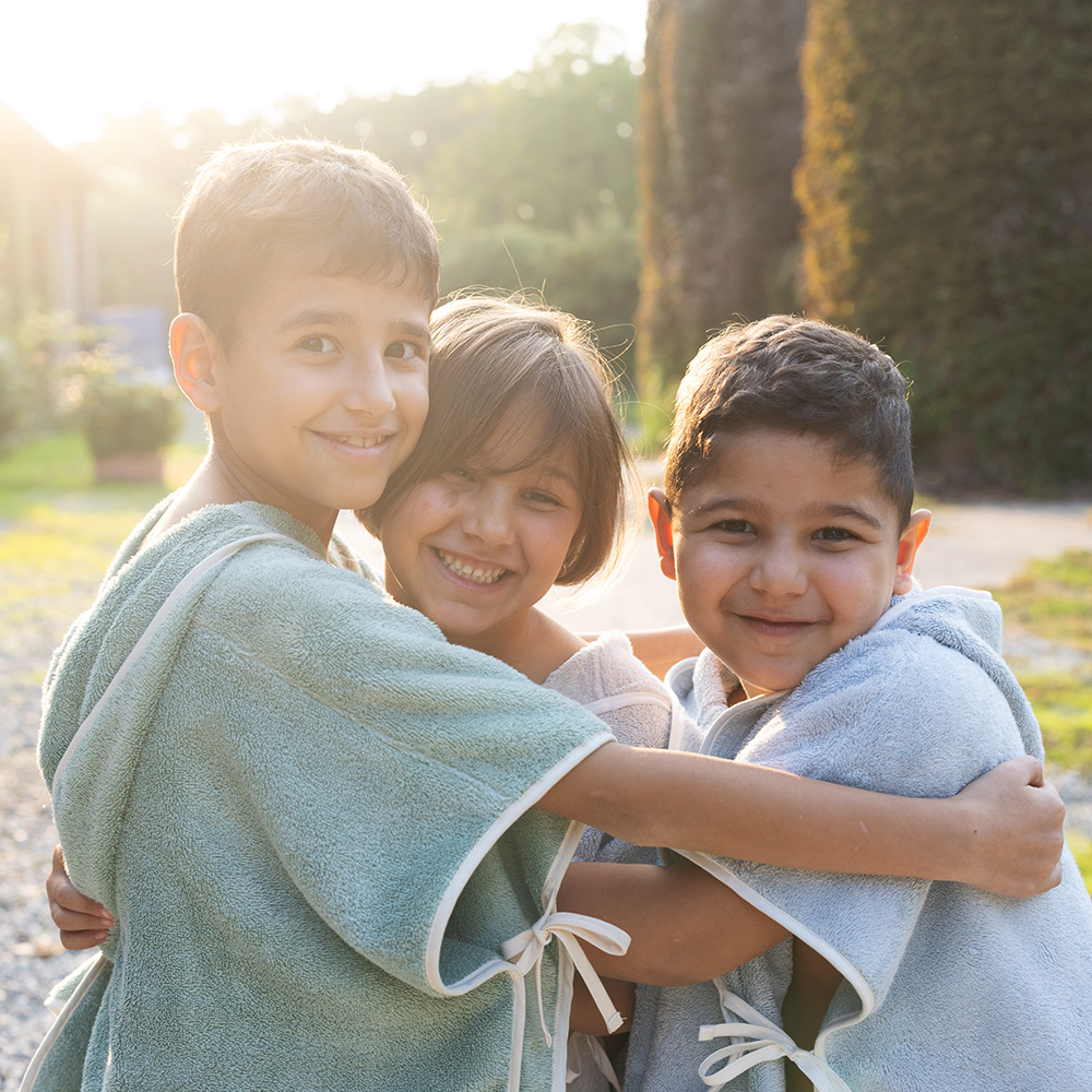 Poncho per bambini Aloe/Panna 
