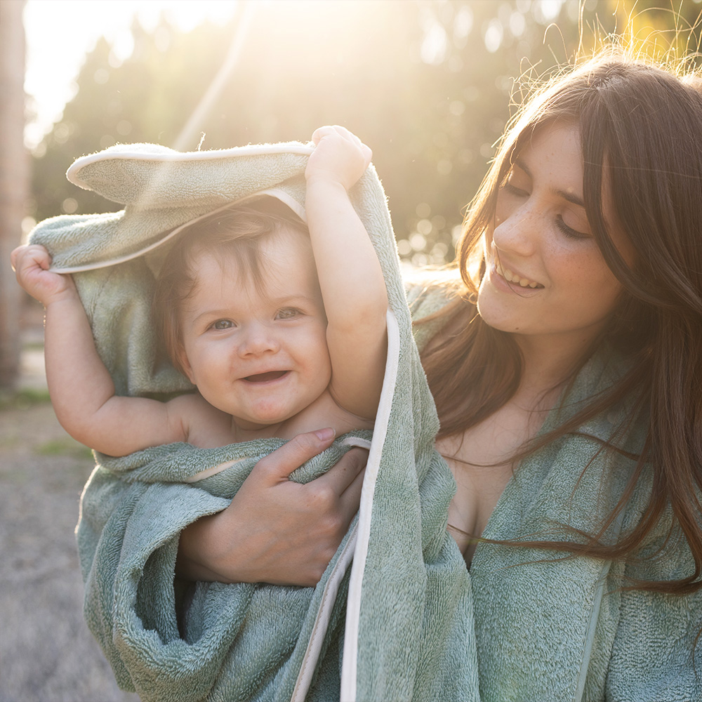 Accappatoio Triangolo Neonato Personalizzato con il Nome Set