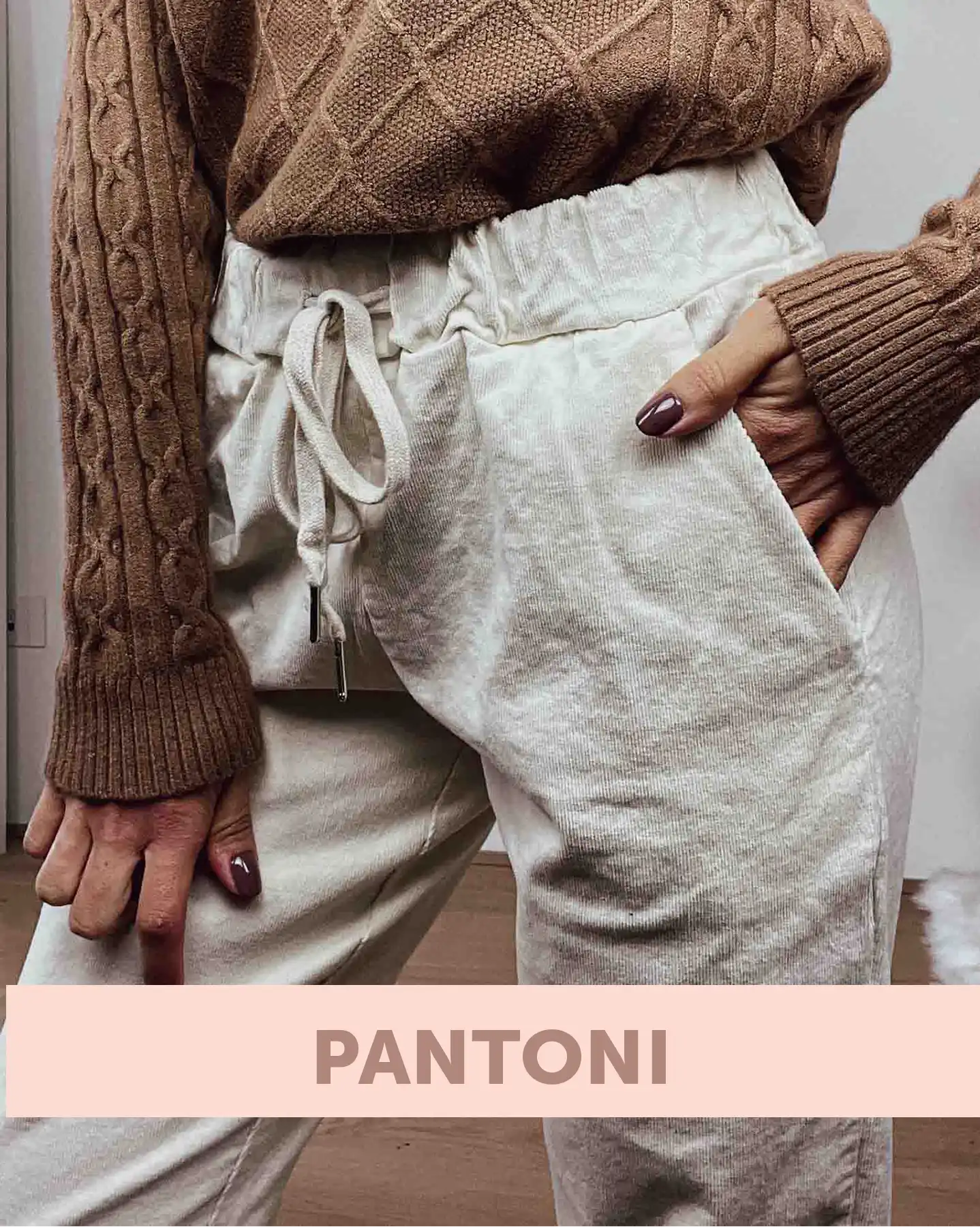 Pantaloni donna