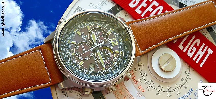 Citizen Eco-Drive CA0693-12A: Orologio Uomo Analogico, Acciaio E Pelle Marrone, 10 Bar