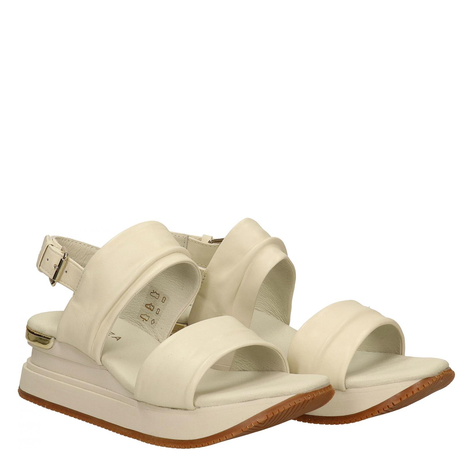 WEDGE SANDAL