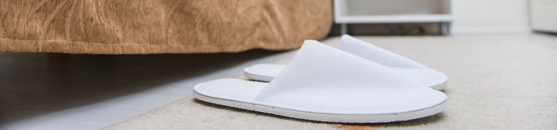 2 Paia Slipper Da Viaggio Spa Portatili, Ciabatte Monouso Antiscivolo Per  Gli Ospiti, Ciabatte Monouso Antiscivolo Lavabili Riutilizzabili, Adatte  Sia Per Donne Che Per Uomini, Casa, Interno, Bagno, Camera Da Letto, Hotel