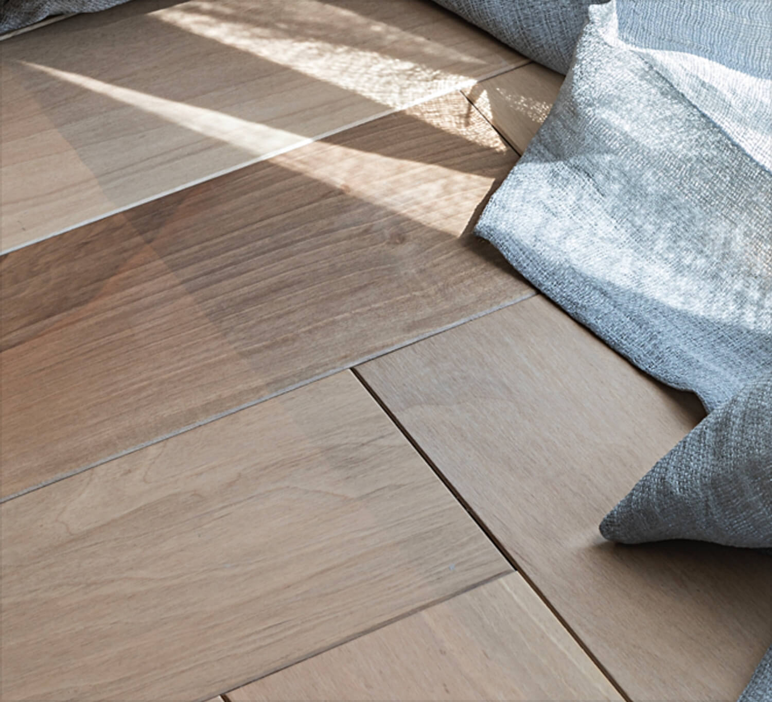 The interior design creates a new idea of living space.