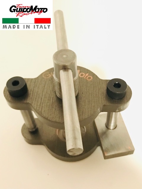 Cuscinetto motore, in gomma, supporto motore, supporto per motore, montaggio motore, cuscinetto in metallo, cuscinetto in gomma, cuscinetto del motore, cuscinetto anteriore centrale inferiore sinistro