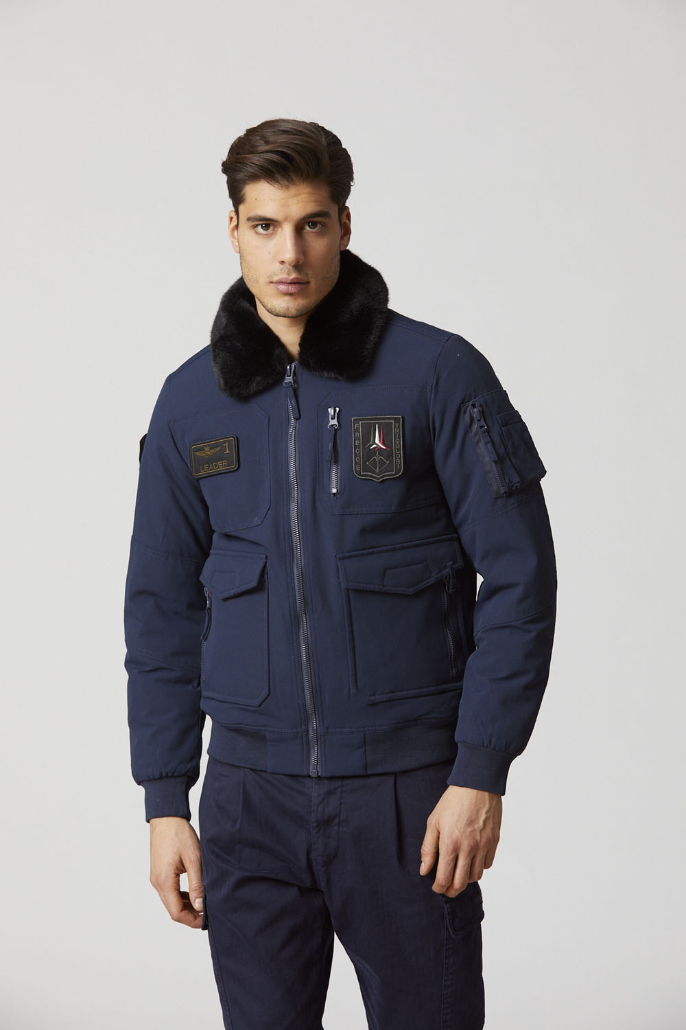 Iconic pilot jacket removable collar, Man Line