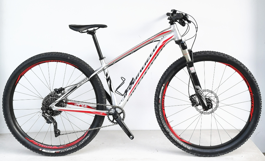 CICLO 29 SPECIALIZED CRAVE EXPERT XT. CICLI SIMION