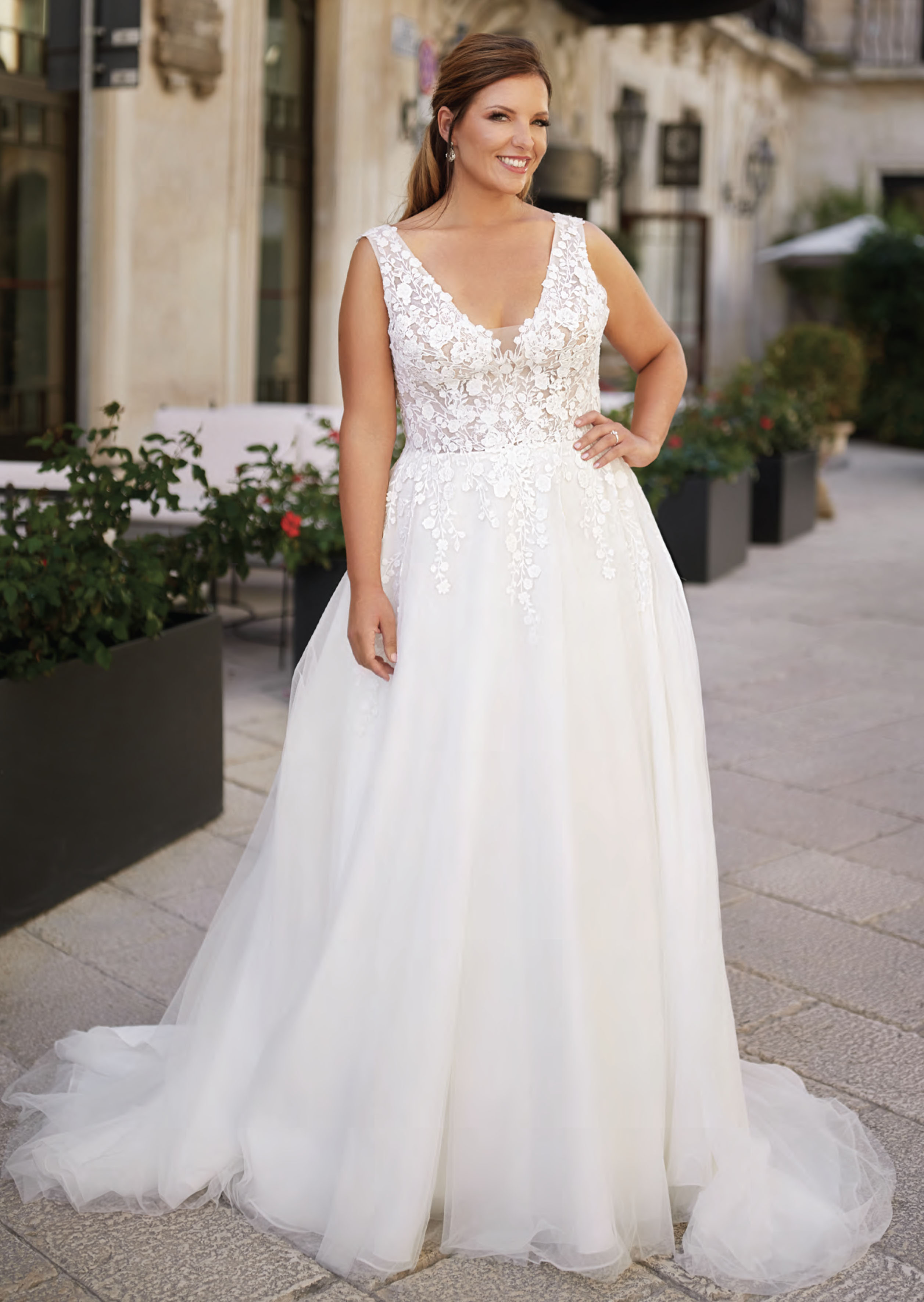 Abito sposa pizzo e tulle online