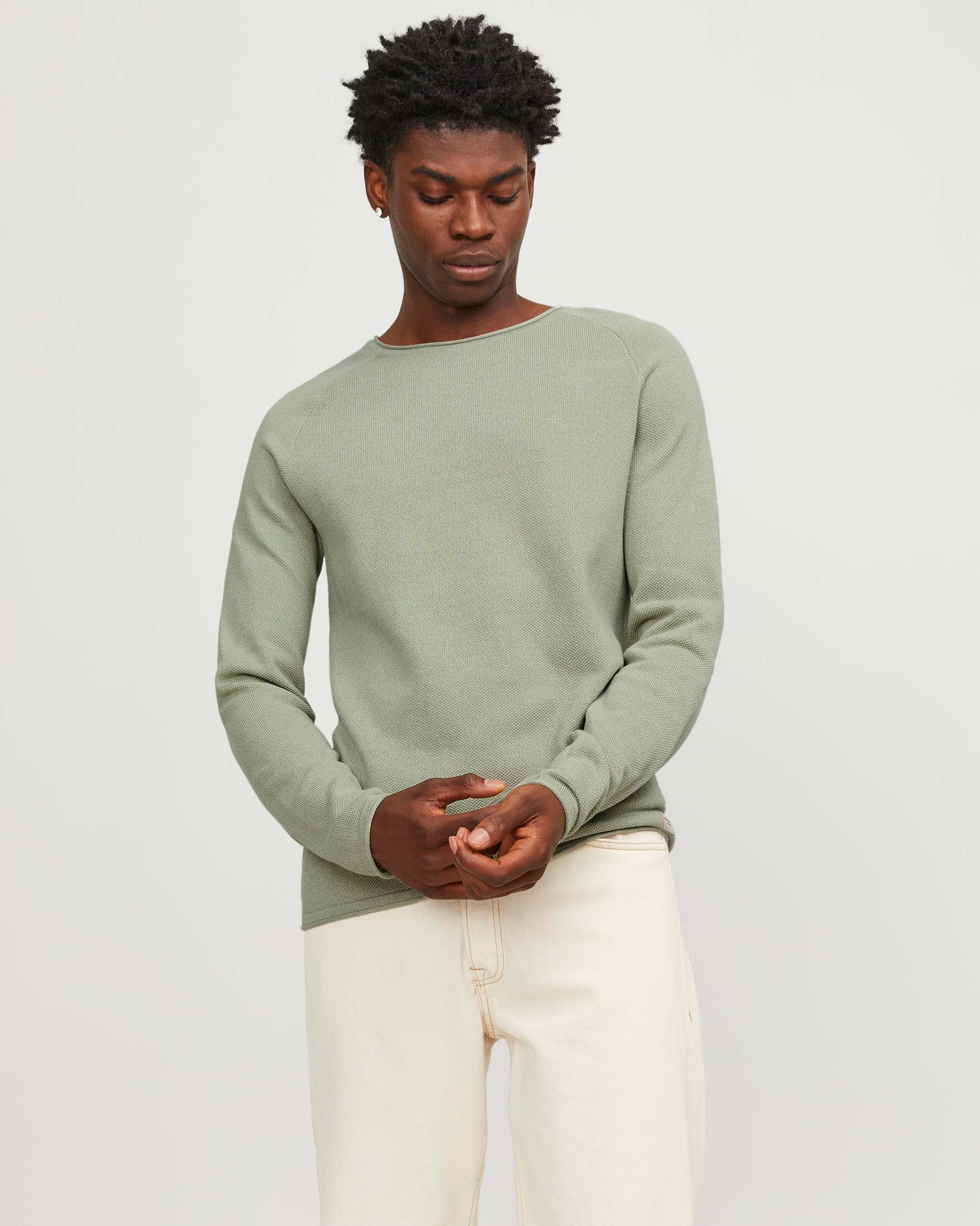 Maglia girocollo verde salvia in puro cotone lavorato a punto pepe con maniche raglan