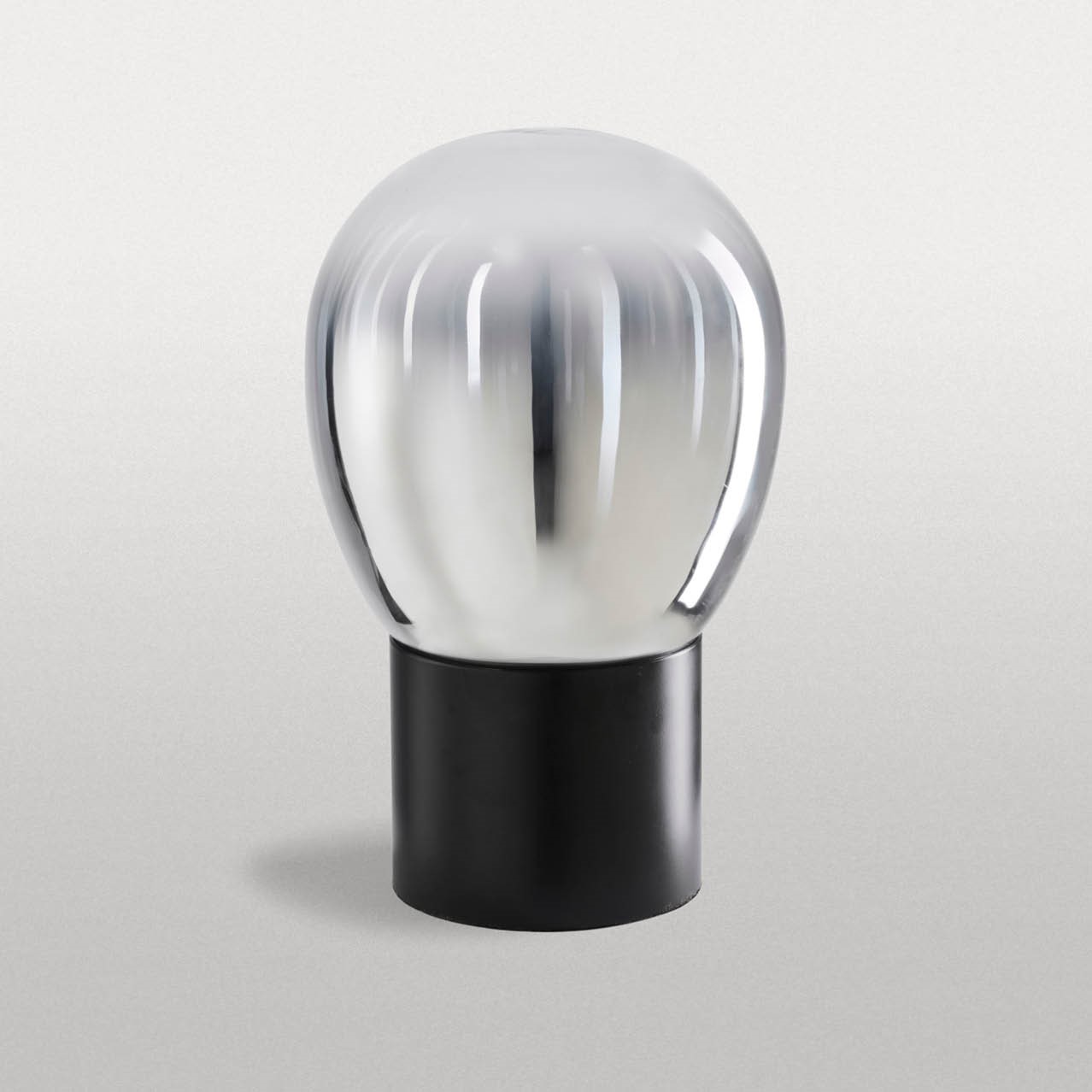 MODIGLIANI DA TAVOLO BASE A LED INTEGRATO BIG NERO 16W 3000K DIMMERABILE + DIFFUSORE IN VETRO BIG CROMO