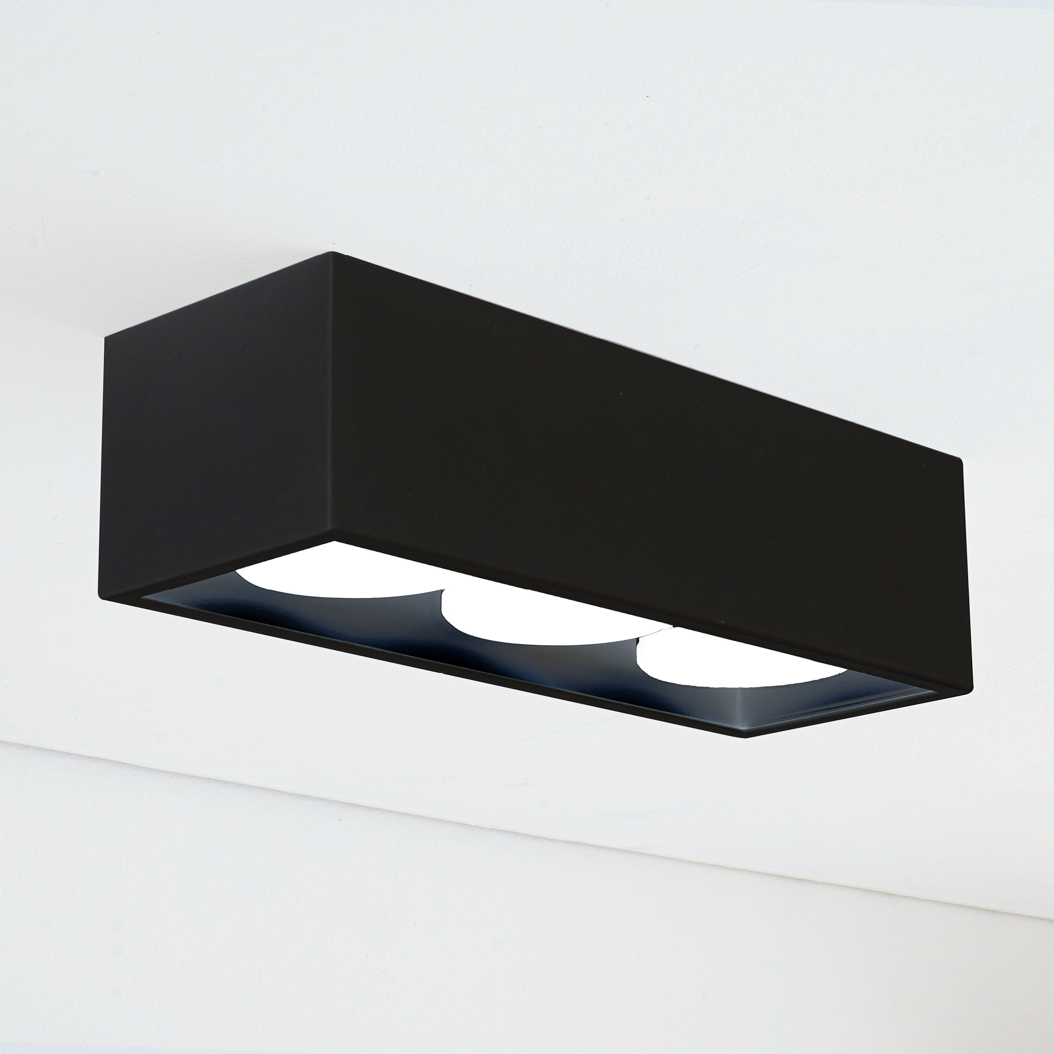 CAGE PLAFONIERA TRIPLA NERO 3X12W GX53