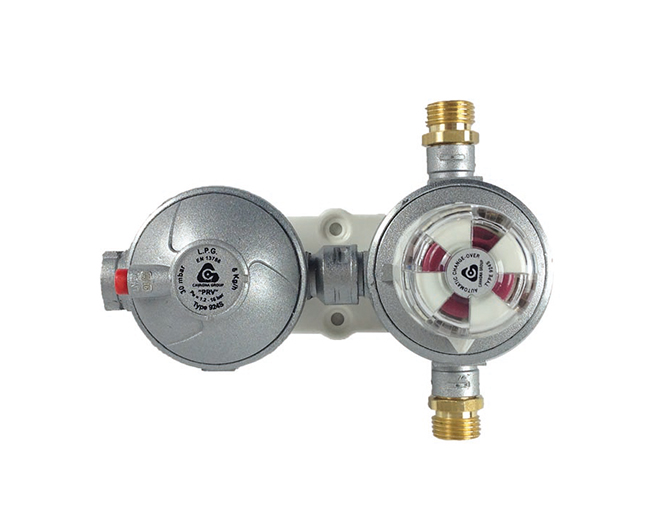 Image of KIT INVERSORE AUTOMATICO GPL DOPPIO STADIO 924 S PORTATA 5KG/H FERRARI SRL SICURGAS SISTEM