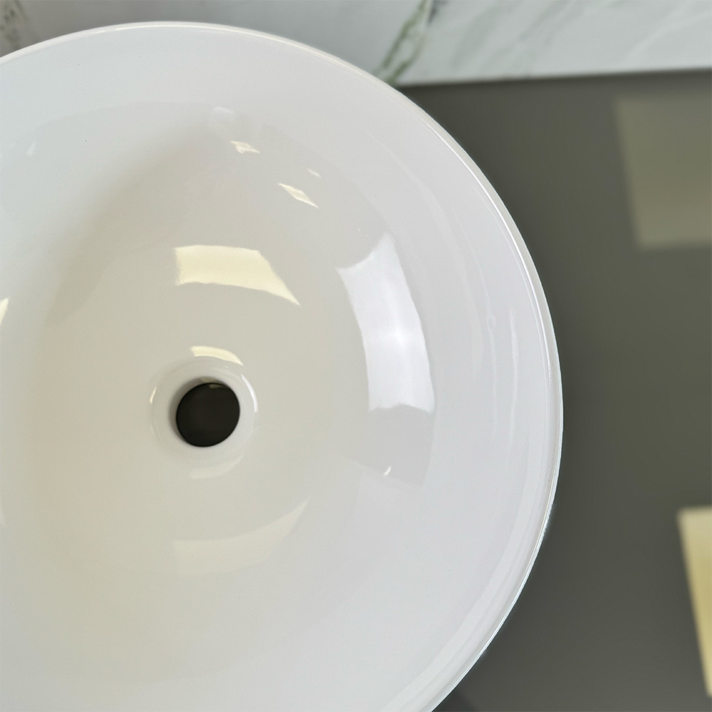 Hatria HAPPY HOUR Countertop washbasin 06:00 Slim ceramic glossy white