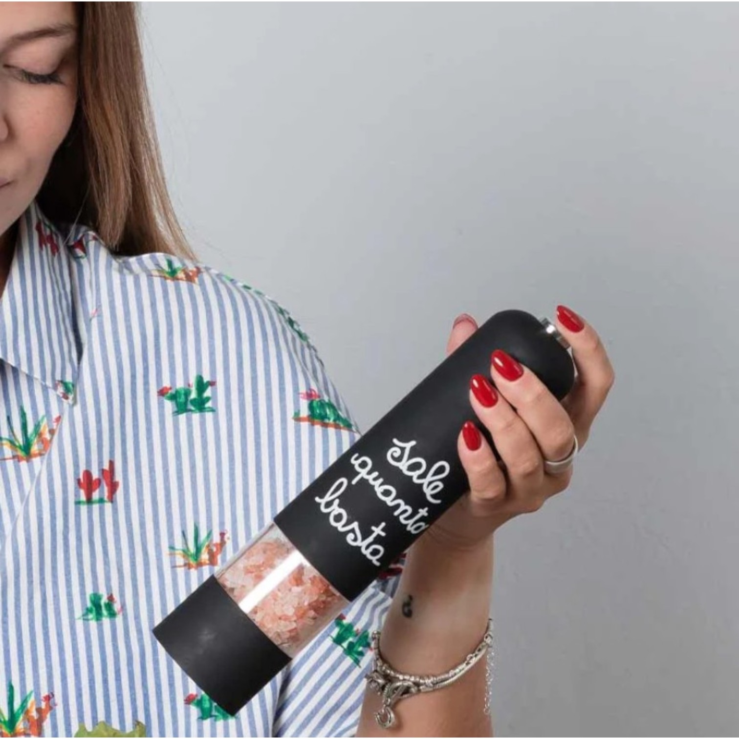 Macinasale elettrico Nero 