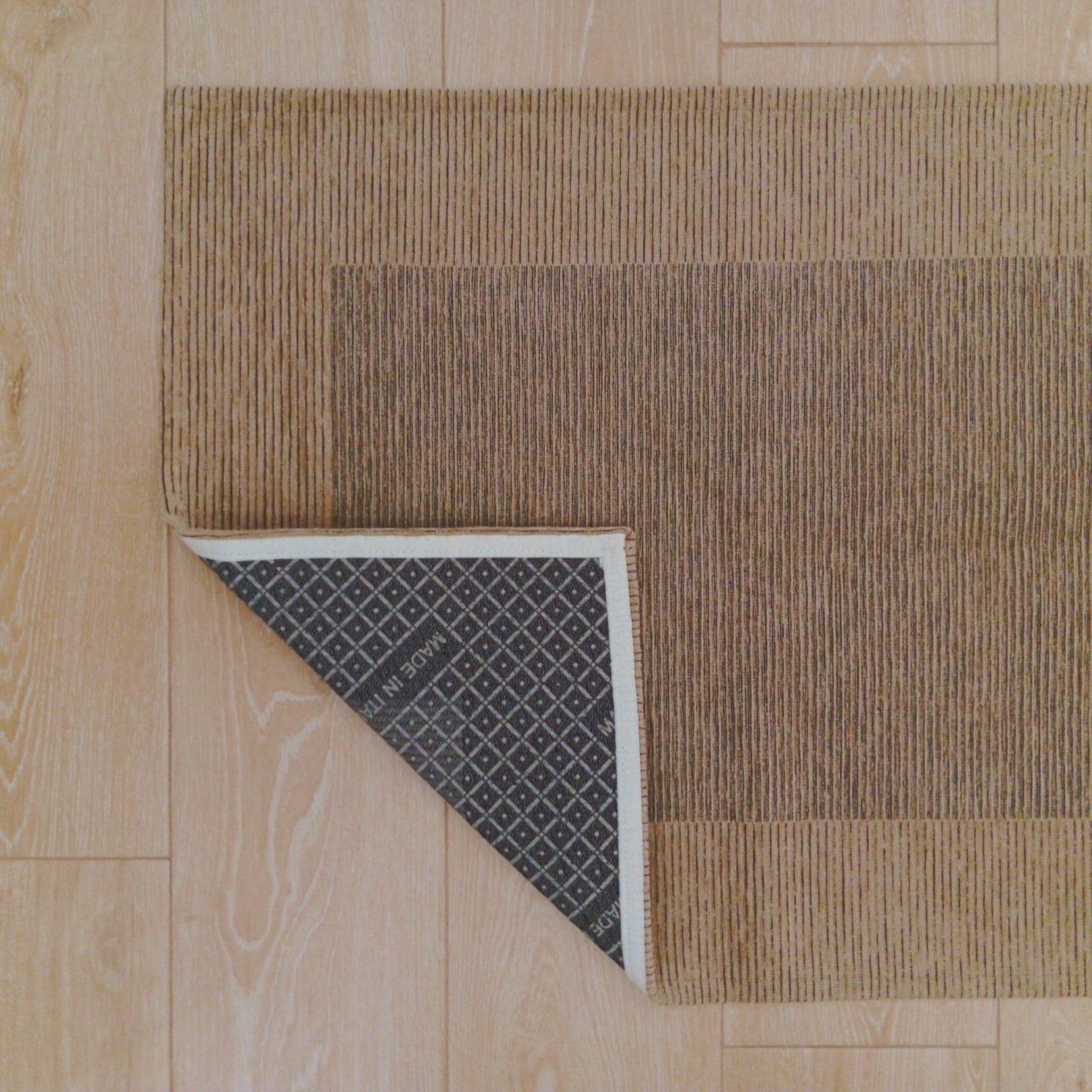 Tappeto Righe antiscivolo - Visone