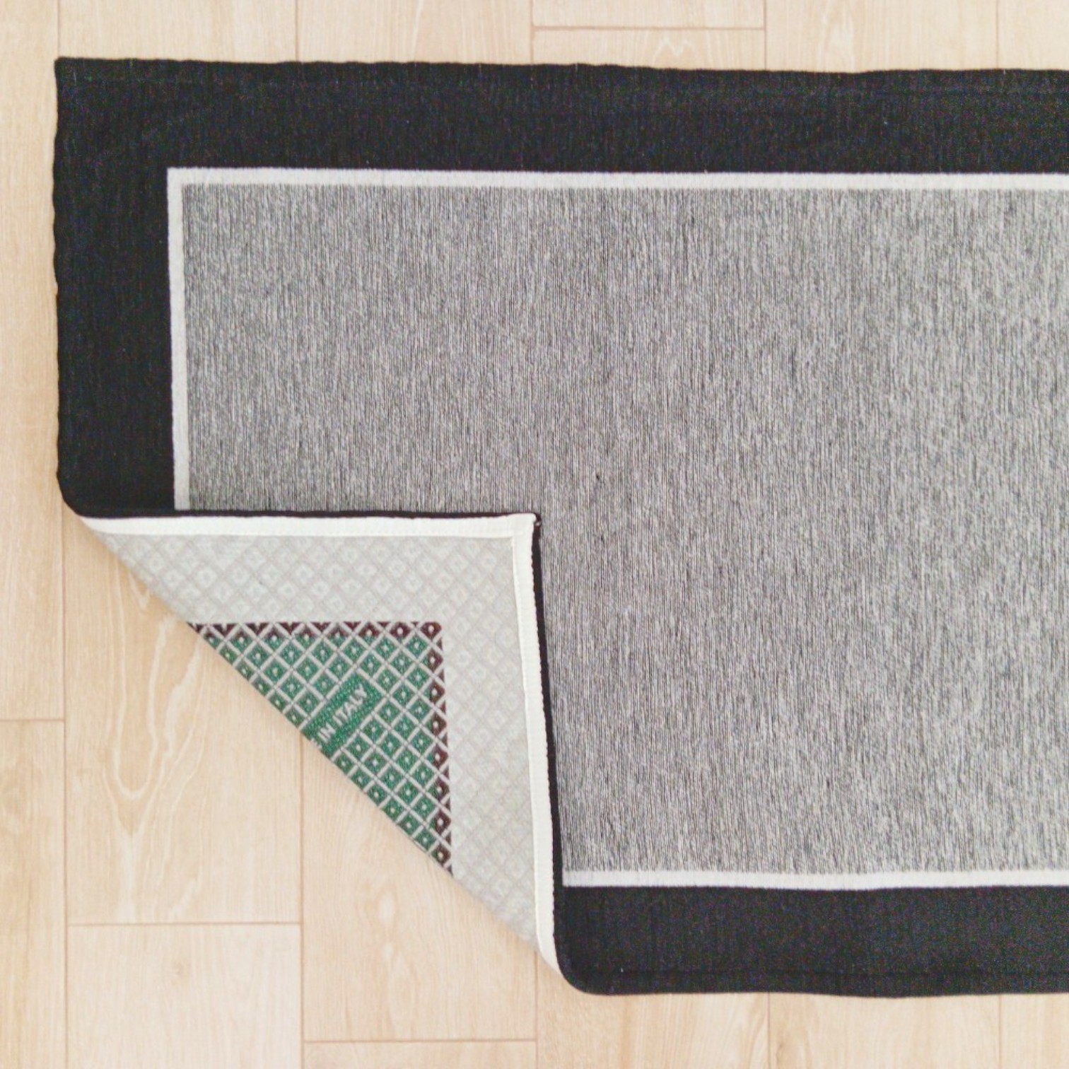 Tappeto Roma antiscivolo - Bordo Nero