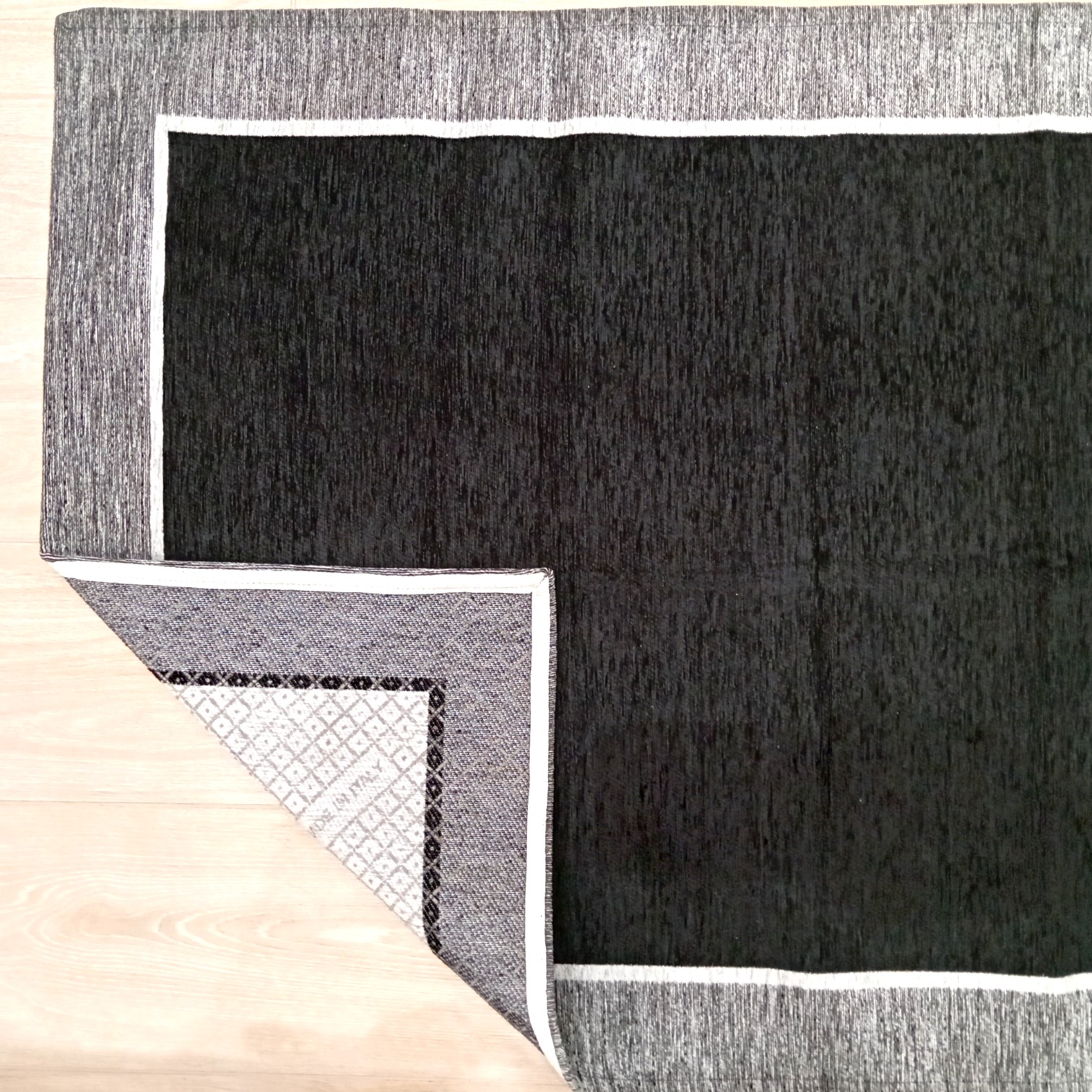 Tappeto Roma antiscivolo - Fondo Nero