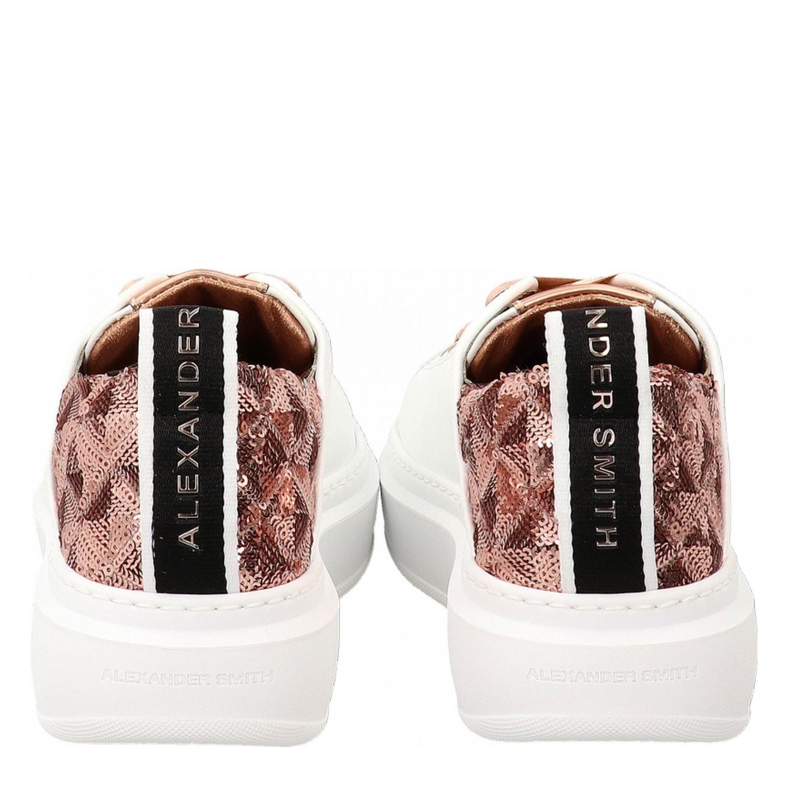 WEMBLEY white-copper