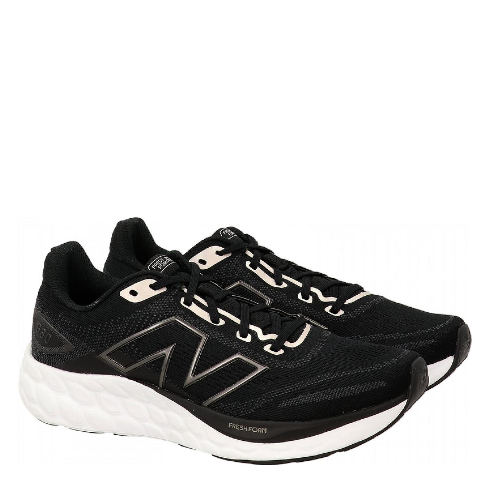 FRESH FOAM 680 V8 black