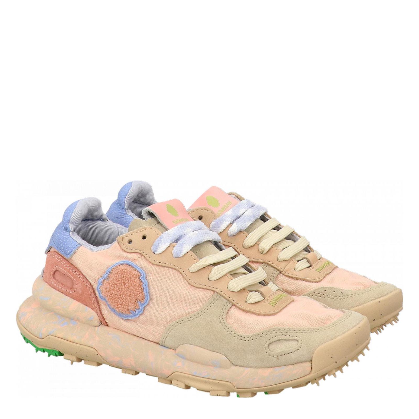 creamy-peach