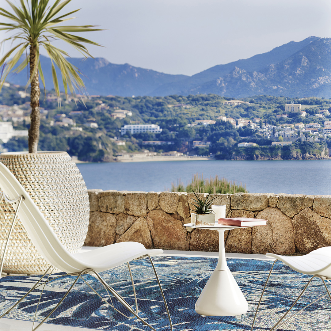 Tappeto AMAZZONIA 790X – L’eleganza del blu in chiave tropicale