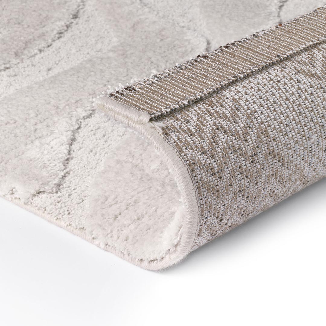 VENERE NEVE – Modern Elegance with Soft Sculptural Texture