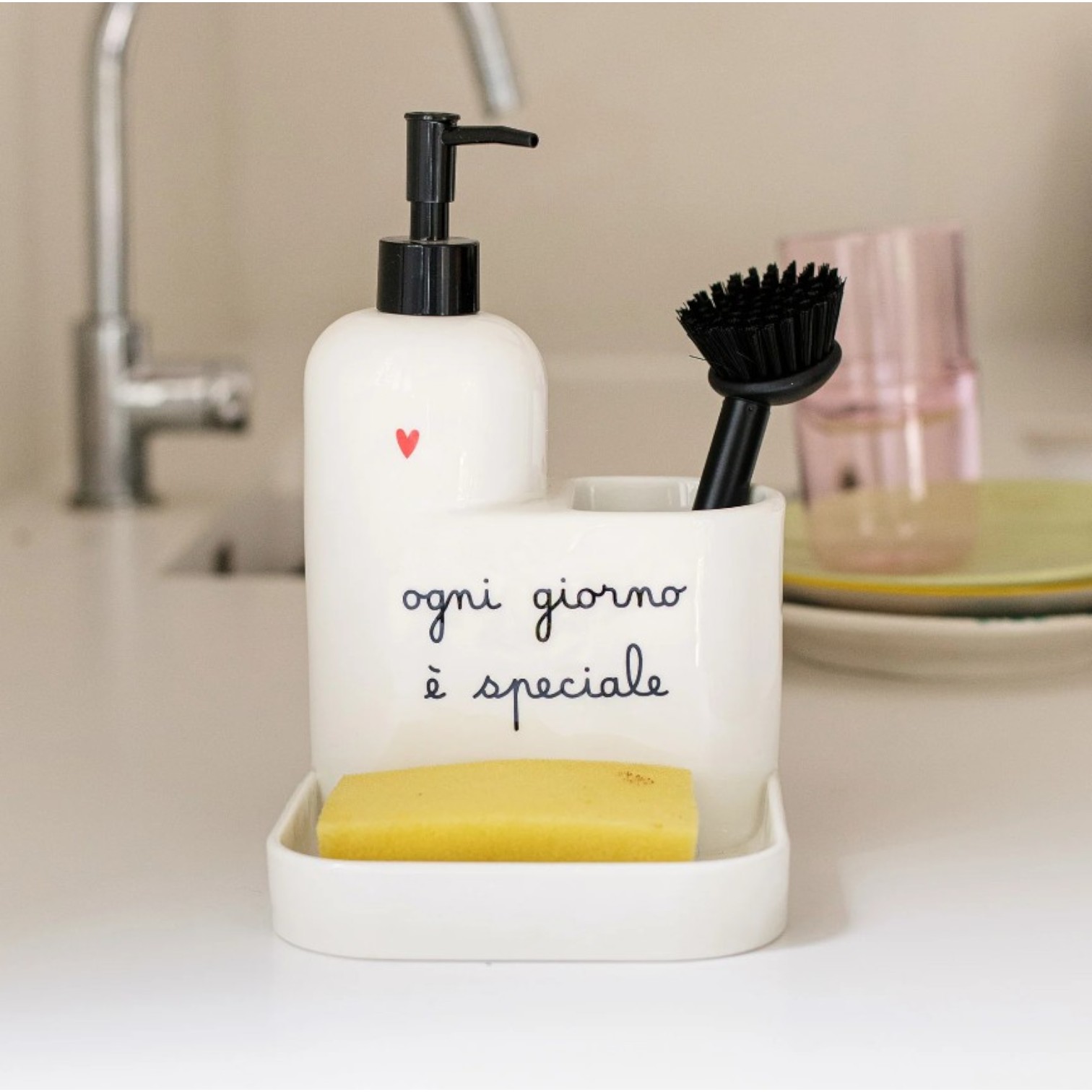 Dosasapone Plus bianco Ogni giorno è speciale