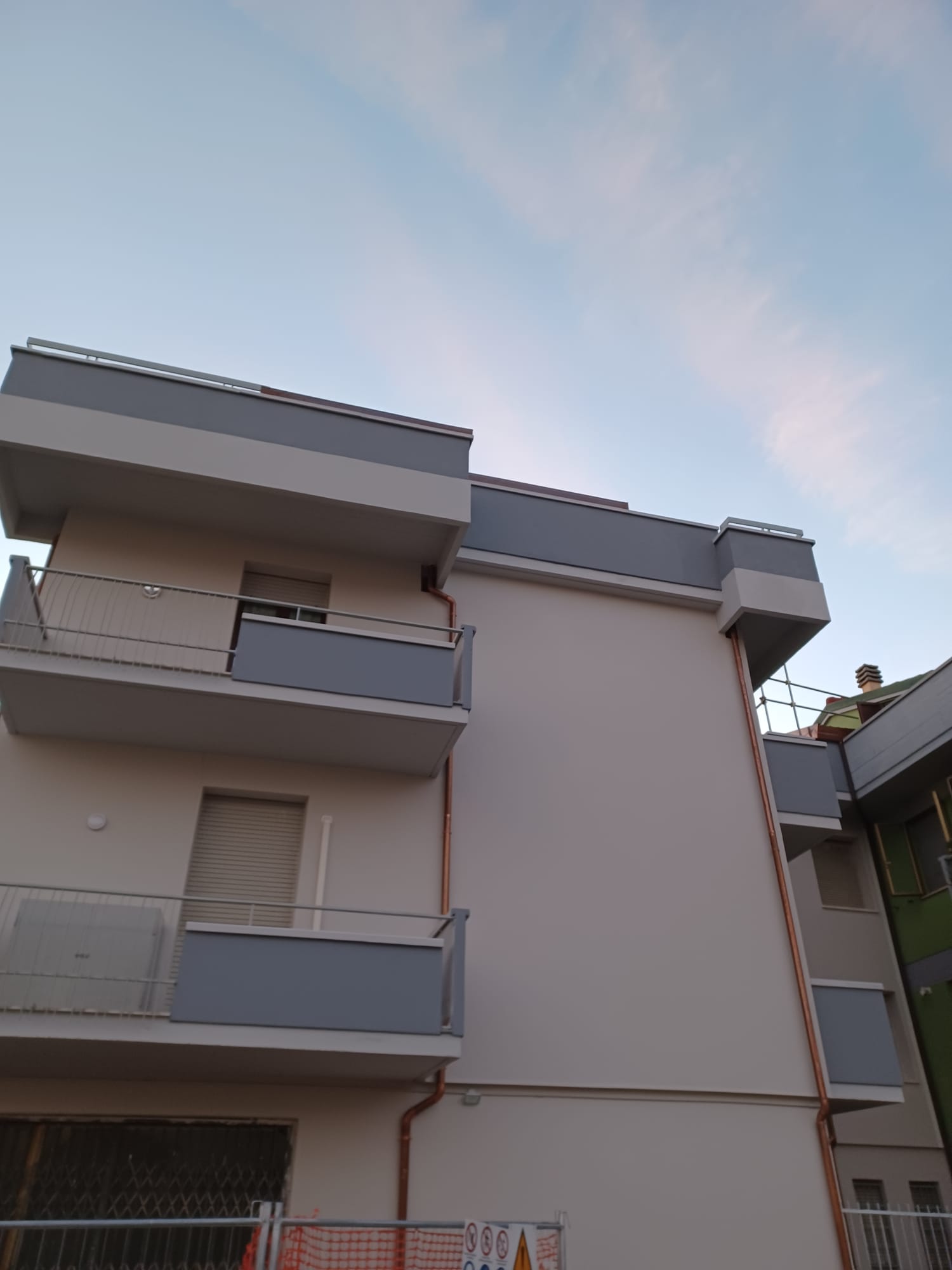 Go to image 1
