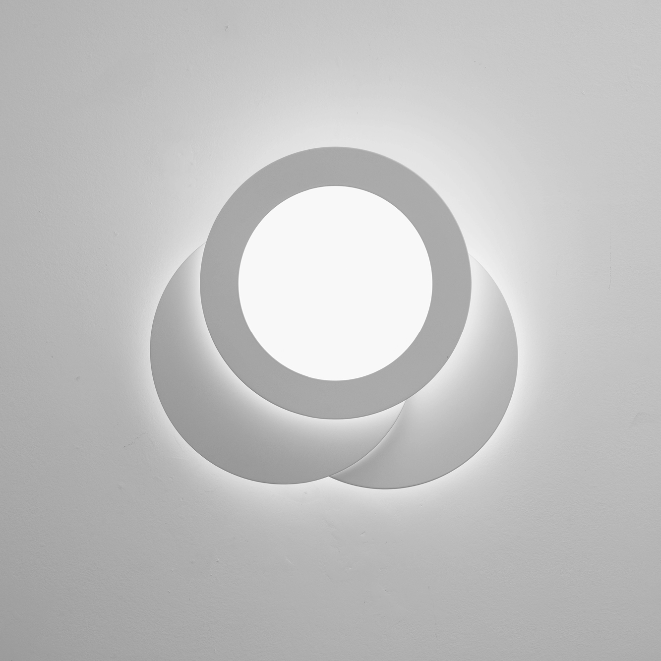 TRINITY-R PLAFONIERA Ø49 BIANCO 50W 3000K-4000K-6000K DIMMERABILE