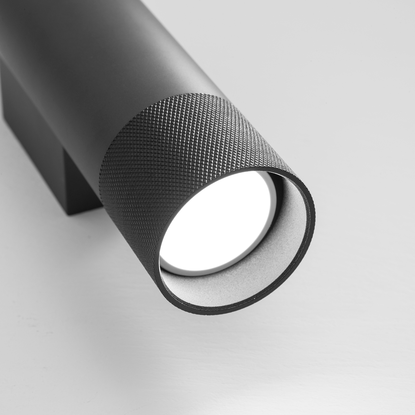 ENIGMA APPLIQUE ANTRACITE 2X8W LED GU10